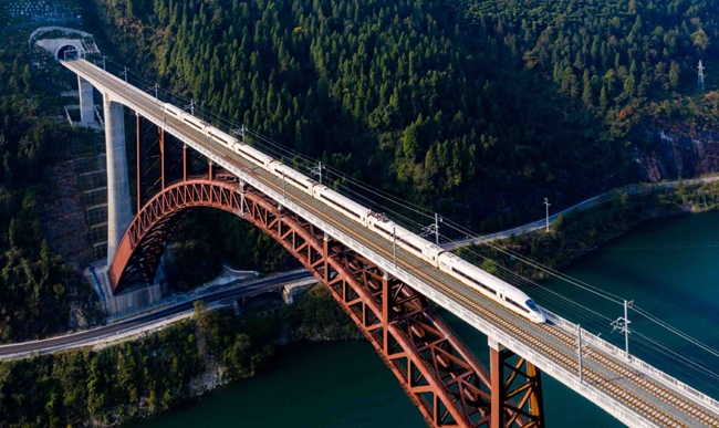 High-speed rail boosts Hunan-GBA tourism