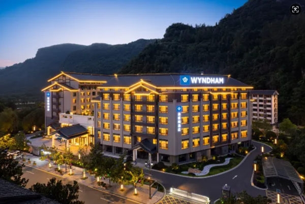 Wyndham Ruijingmanshan Hotel-Wulingyuan