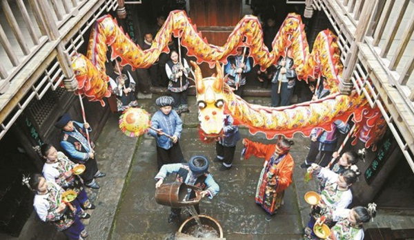 Spring Dragon Festival Celebrated in Qianzhou Ancient Town