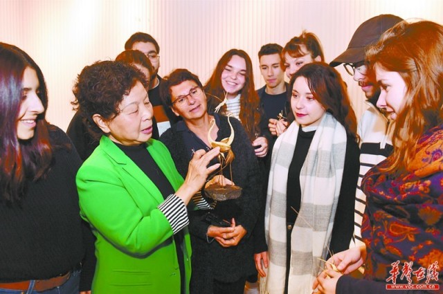 Chinese-French Youths Art Exchange Program Held at HNNU
